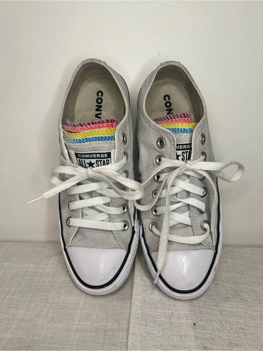 Converse Low Top Sneakers in Light Gray with Rainbow Tongue
